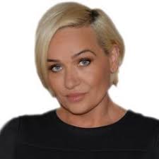 Renata Szwab, Illinois real estate broker with Home Realty Group, Inc.